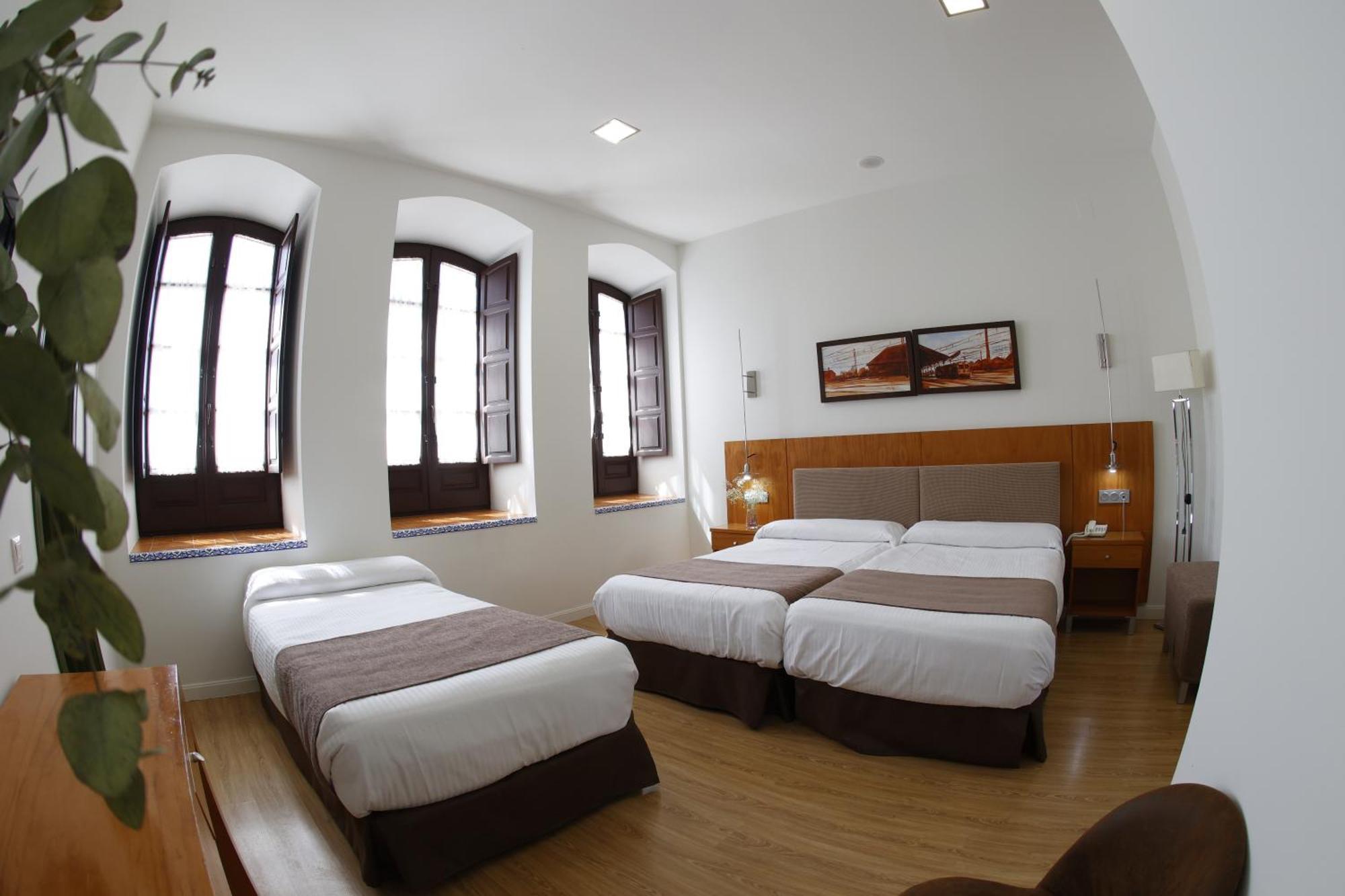 Hotel El Carmen Puente Genil Kültér fotó