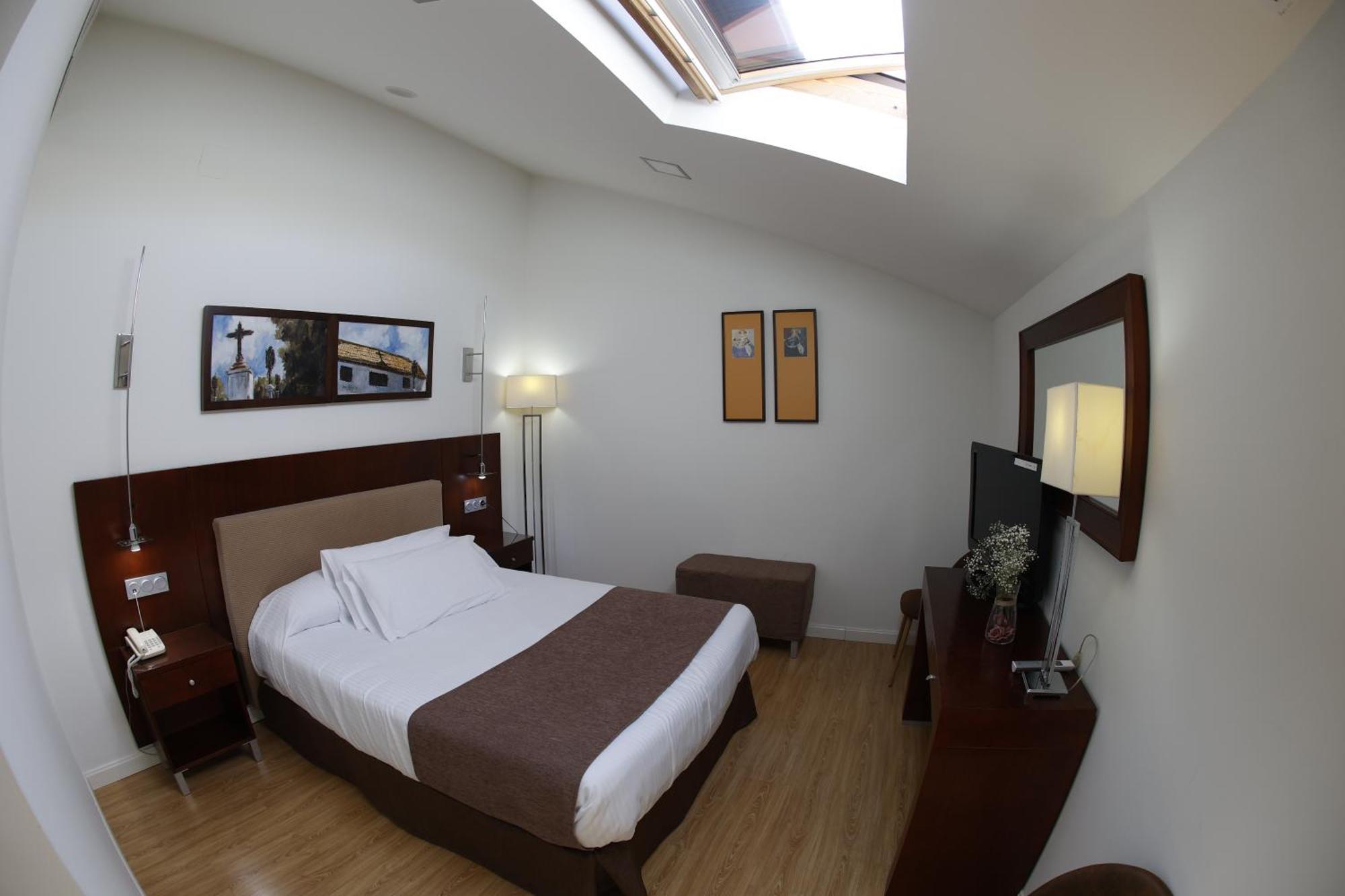 Hotel El Carmen Puente Genil Kültér fotó
