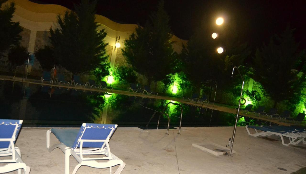 Hotel El Carmen Puente Genil Kültér fotó