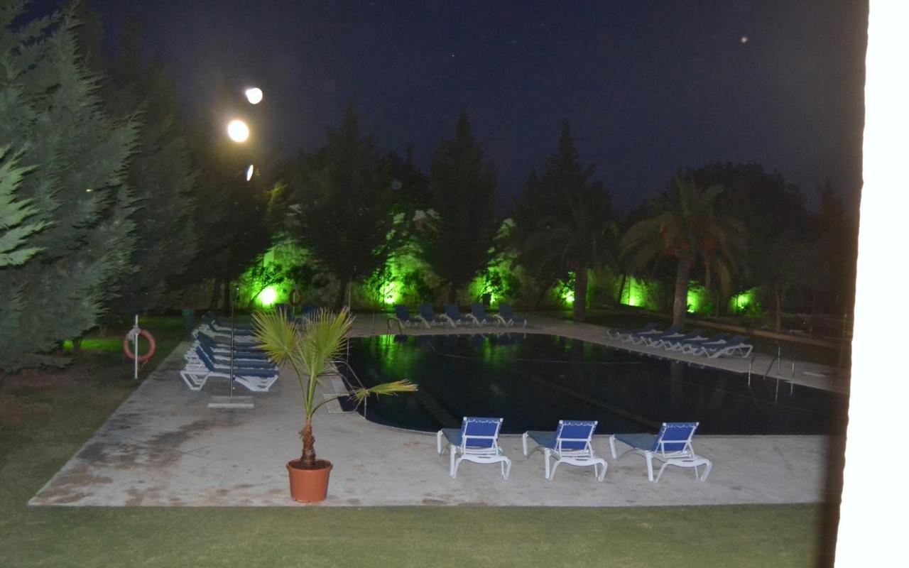 Hotel El Carmen Puente Genil Kültér fotó