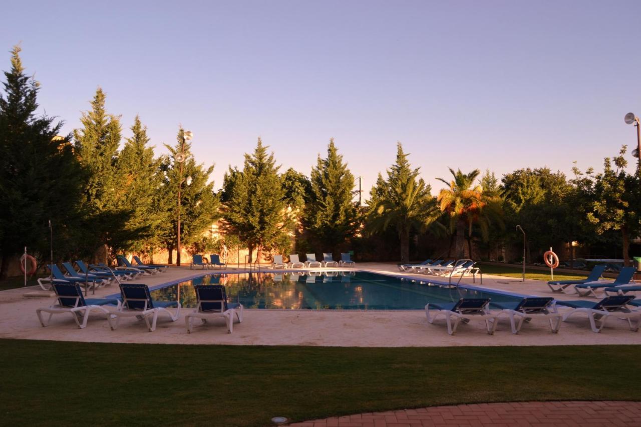 Hotel El Carmen Puente Genil Kültér fotó